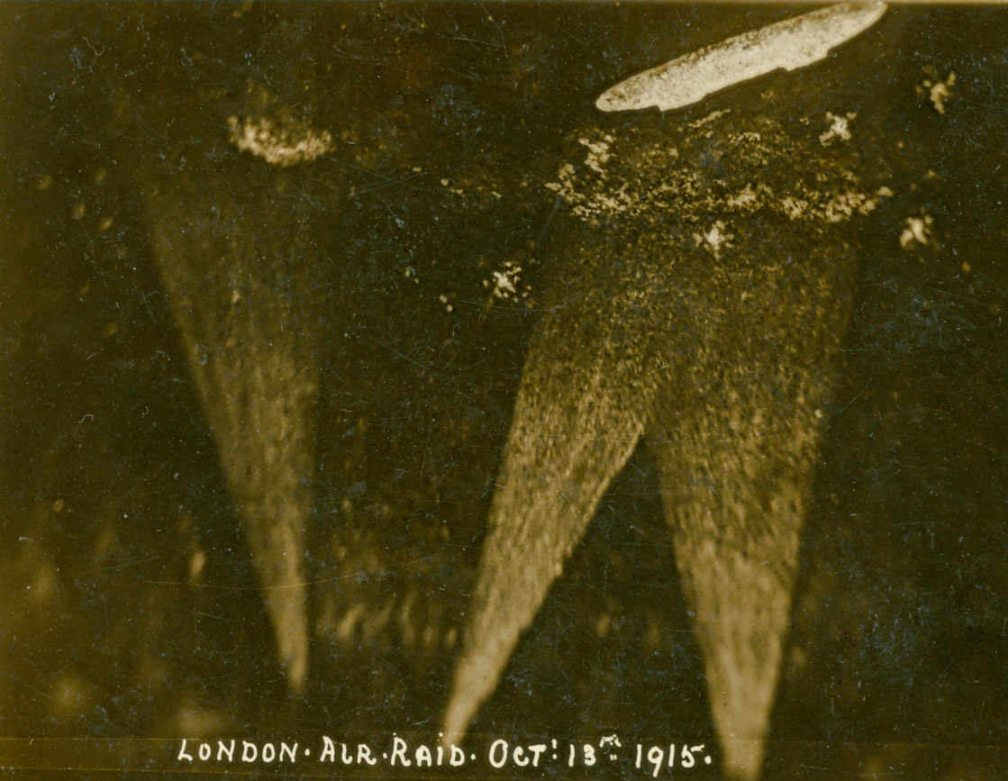 LondonAirraid13October1915